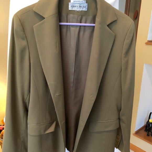 Jacket - Picture 4 of 7